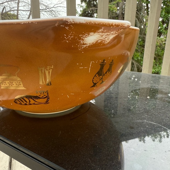 Vintage Pyrex 4 Qt Cinderella Mixing Bowl - Early American 444 (1962–71) - Picture 3 of 6